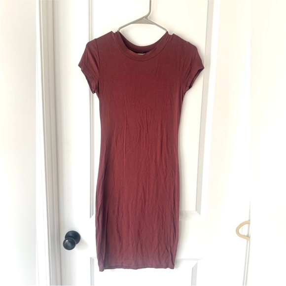 Windsor Bodycon Mini Dress Size S Short Sleeve Fitted Red Going Out - Picture 2 of 6